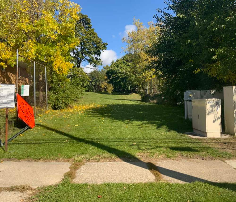 Nagold Park - entrance from Fourth Street NW